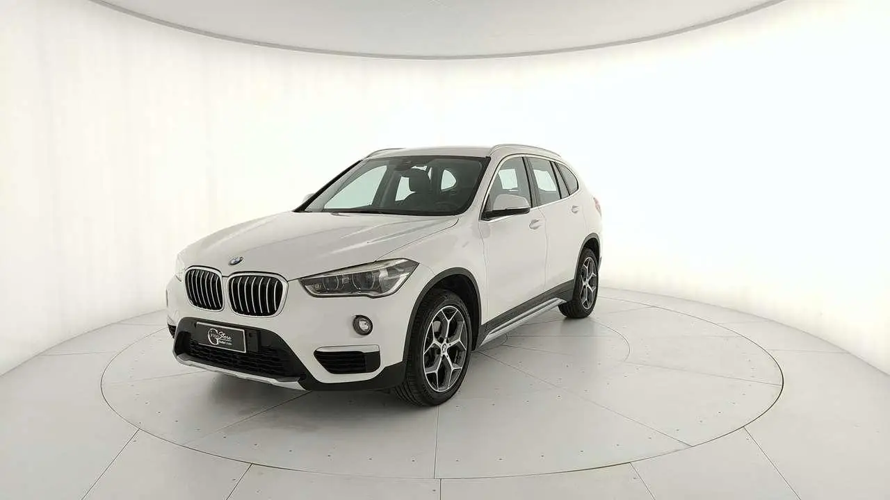 Photo 1 : Bmw X1 2018 Diesel