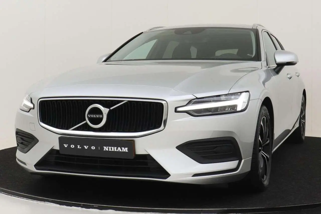 Photo 1 : Volvo V60 2021 Hybrid