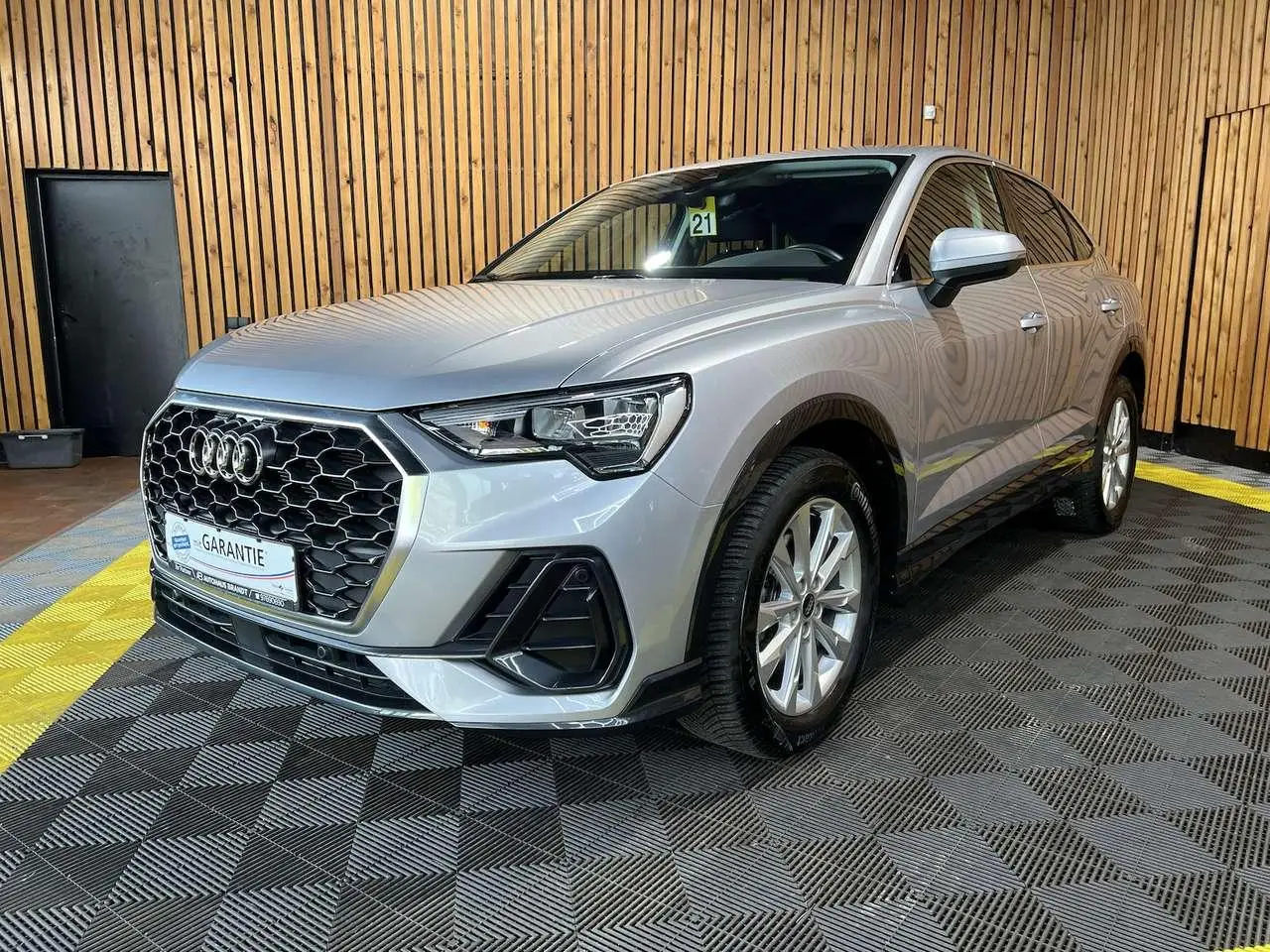 Photo 1 : Audi Q3 2022 Diesel