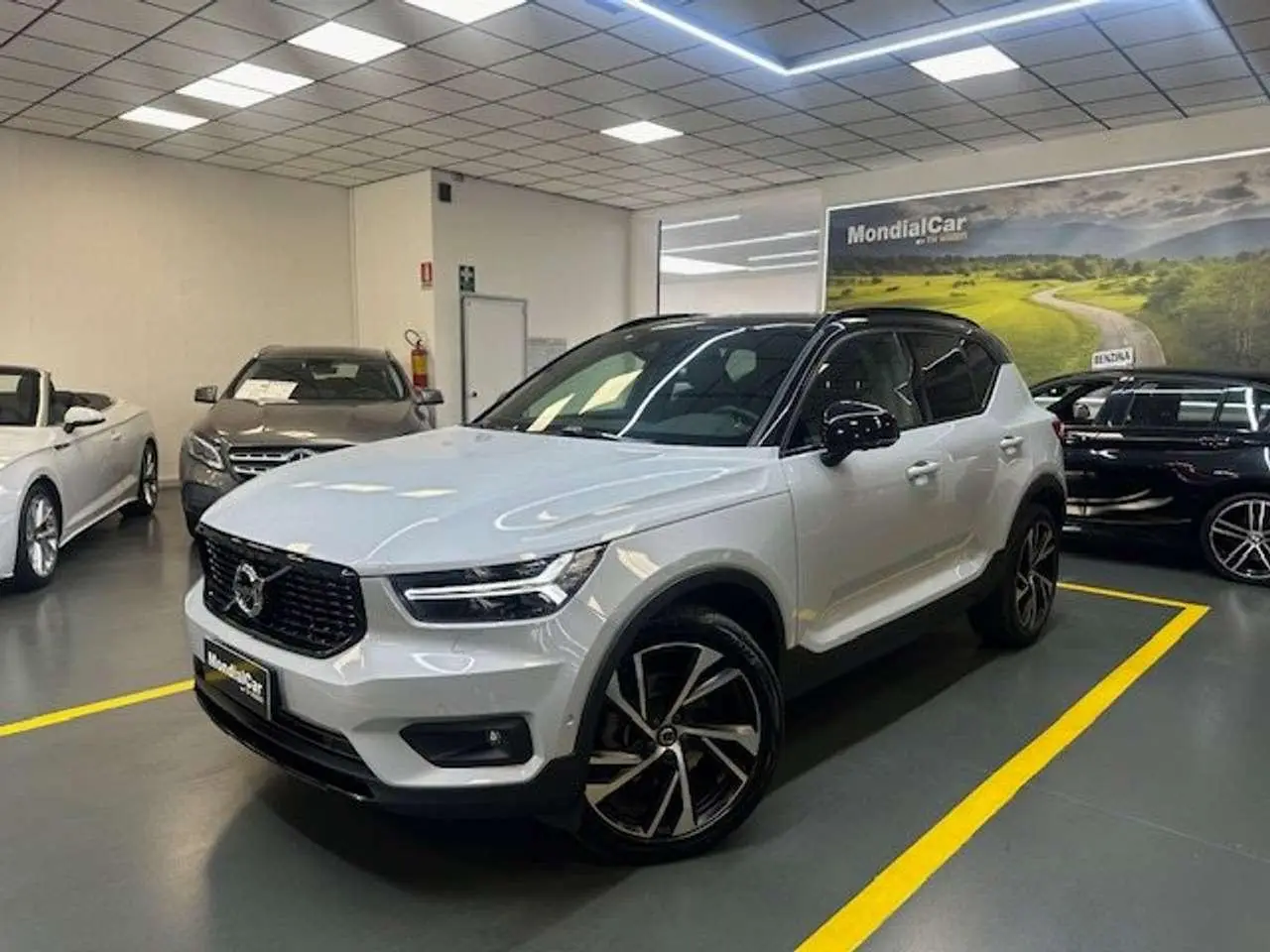 Photo 1 : Volvo Xc40 2019 Diesel