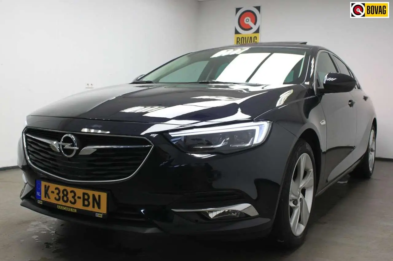 Photo 1 : Opel Insignia 2020 Diesel