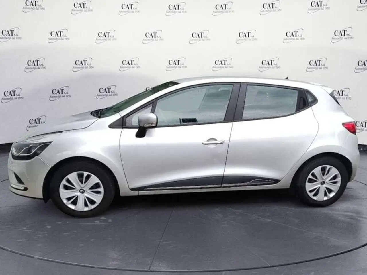 Photo 1 : Renault Clio 2019 Petrol