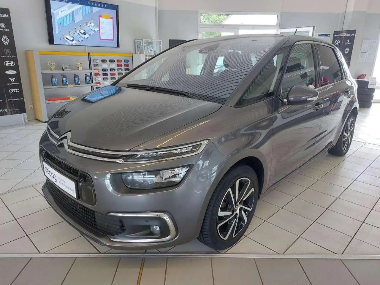 Photo 1 : Citroen C4 2019 Diesel