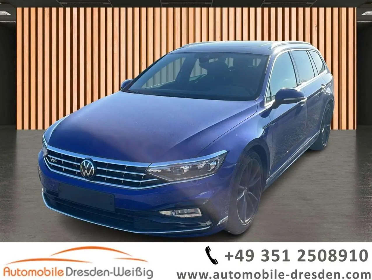 Photo 1 : Volkswagen Passat 2024 Petrol