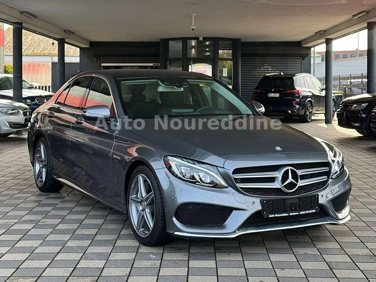 Photo 1 : Mercedes-benz Classe C 2016 Petrol