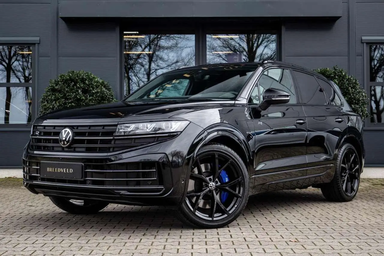 Photo 1 : Volkswagen Touareg 2024 Hybride