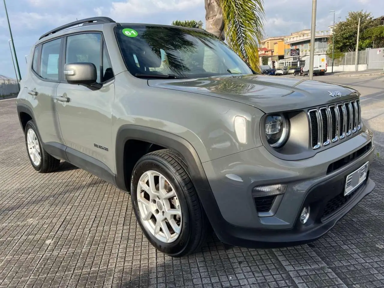 Photo 1 : Jeep Renegade 2021 Essence