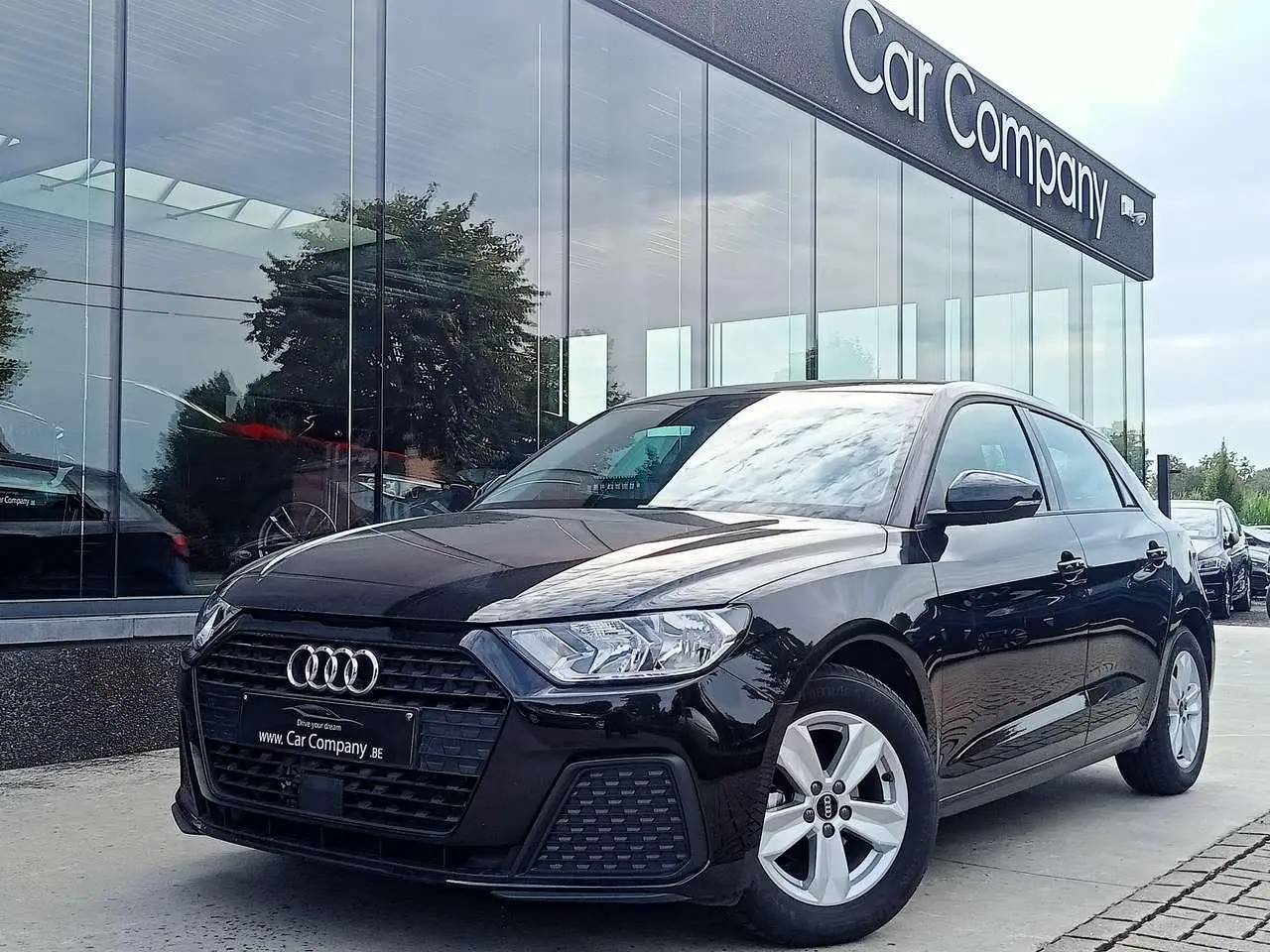 Photo 1 : Audi A1 2023 Petrol