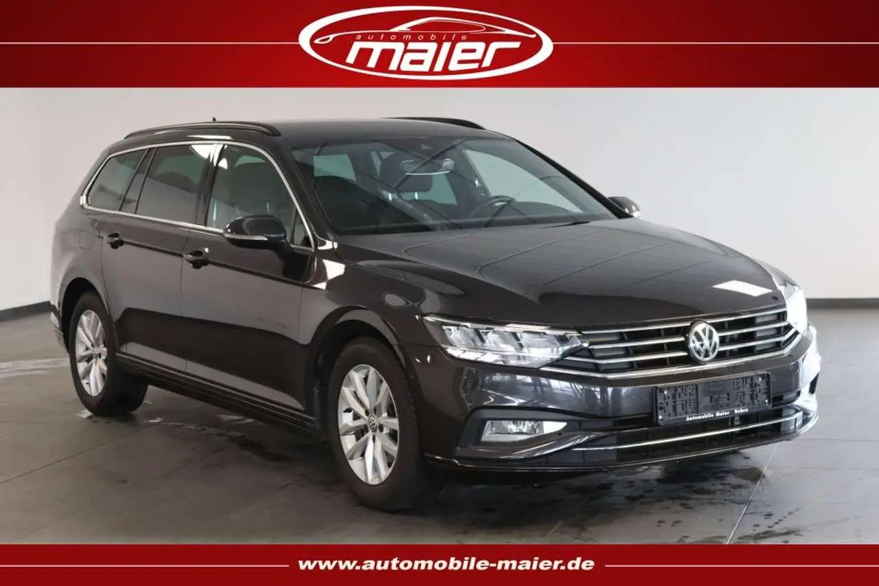 Photo 1 : Volkswagen Passat 2019 Diesel