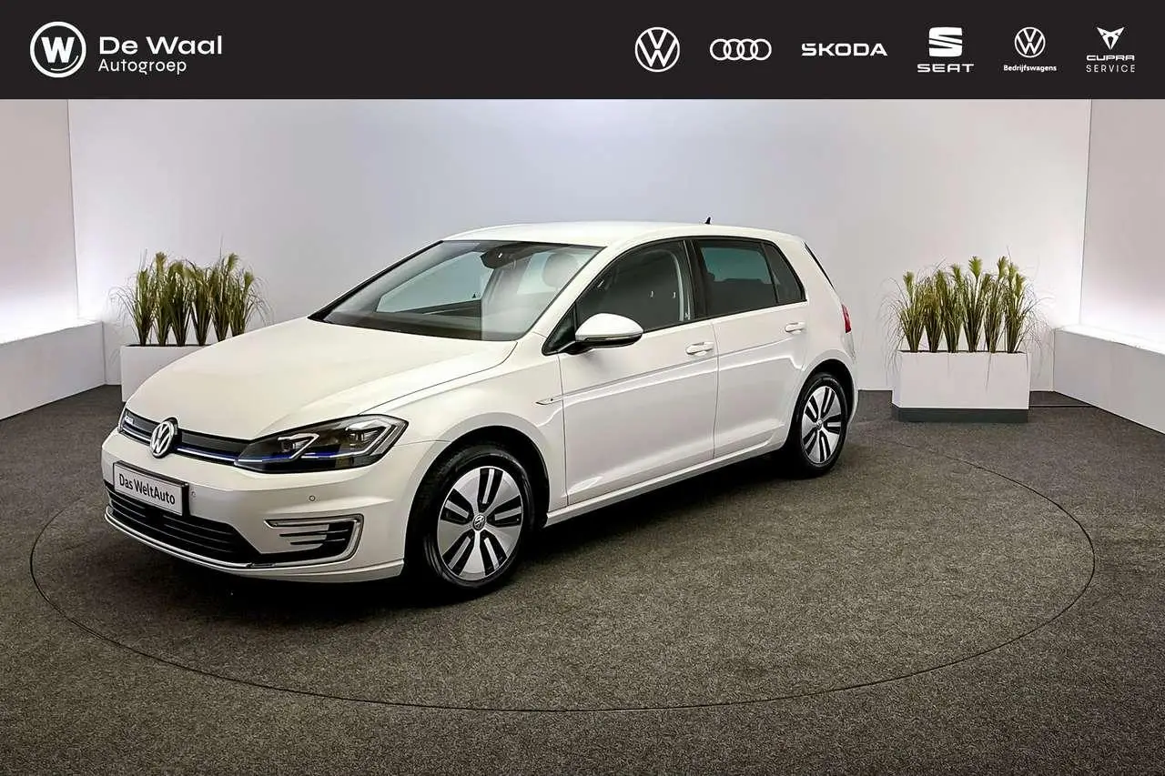 Photo 1 : Volkswagen Golf 2020 Electric