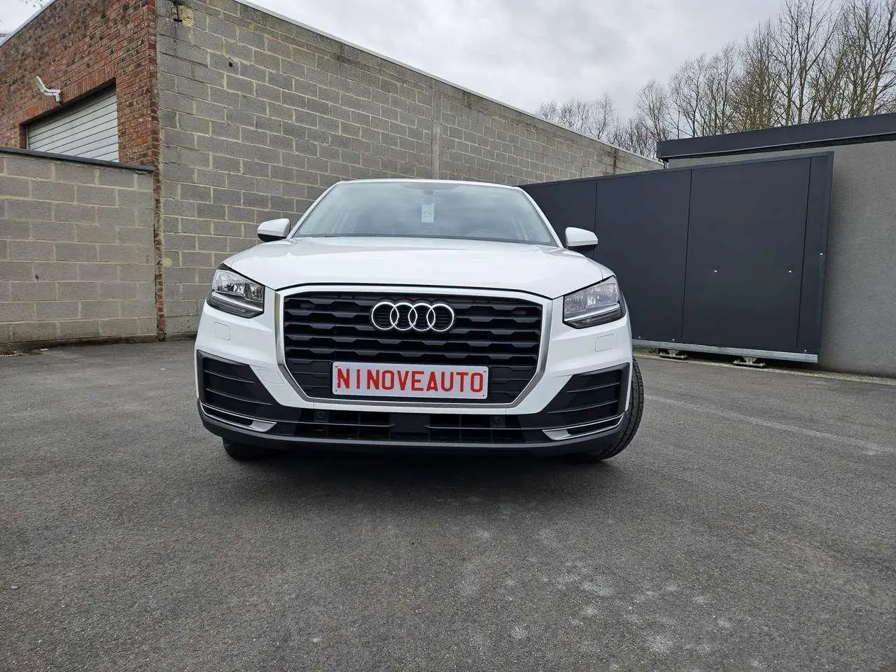 Photo 1 : Audi Q2 2017 Petrol