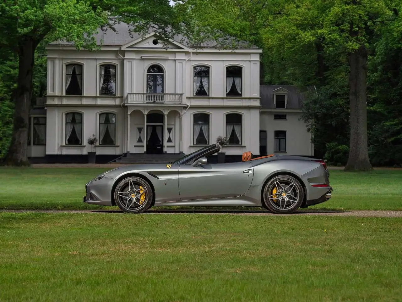 Photo 1 : Ferrari California 2015 Petrol