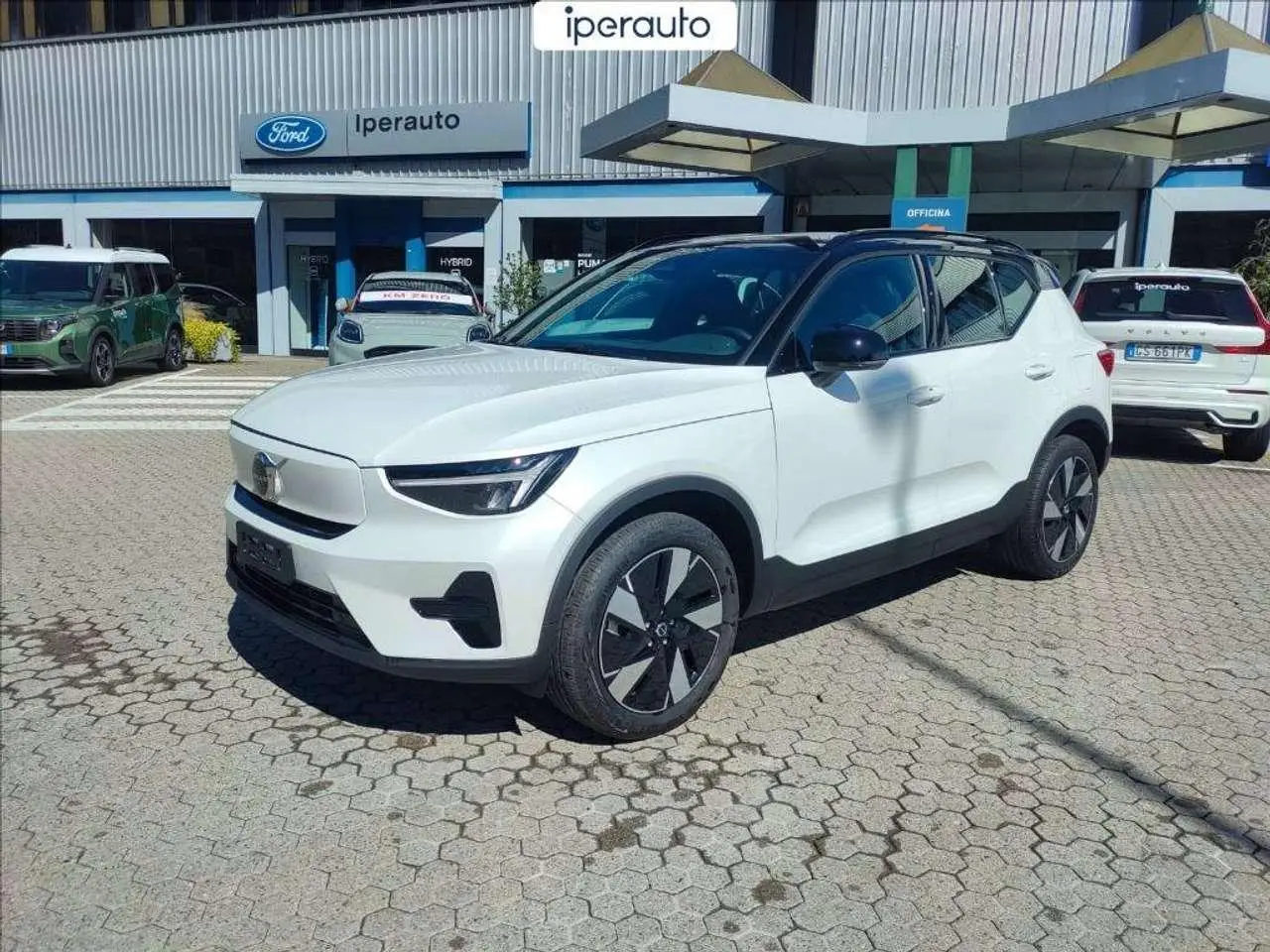 Photo 1 : Volvo Xc40 2024 Électrique