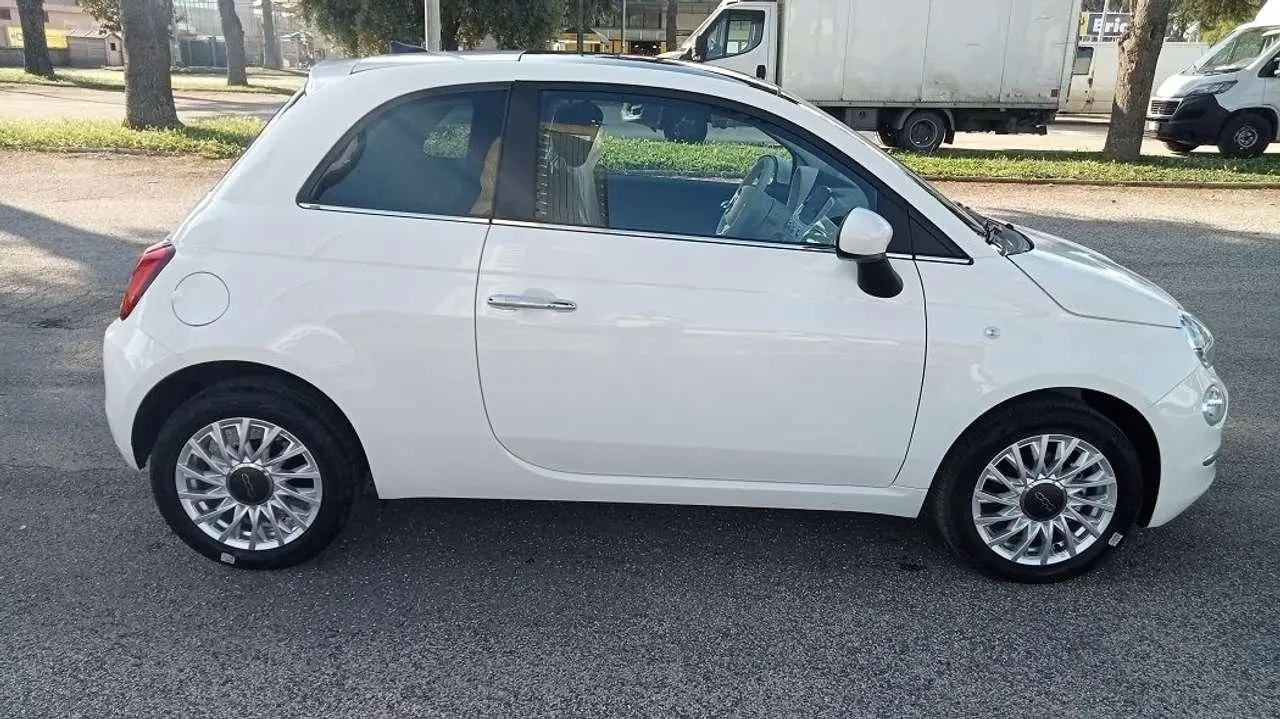 Photo 1 : Fiat 500 2024 Hybrid