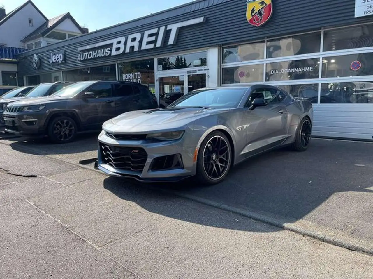 Photo 1 : Chevrolet Camaro 2019 Essence