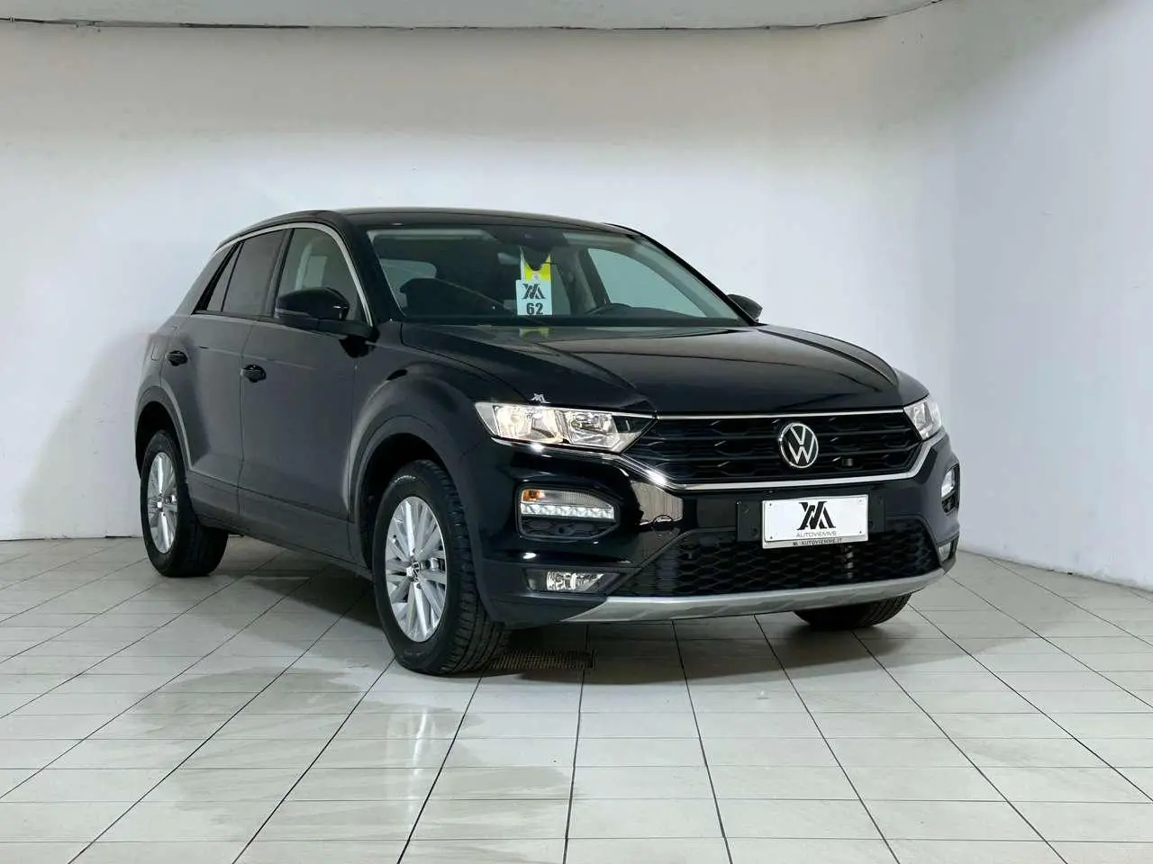 Photo 1 : Volkswagen T-roc 2021 Essence