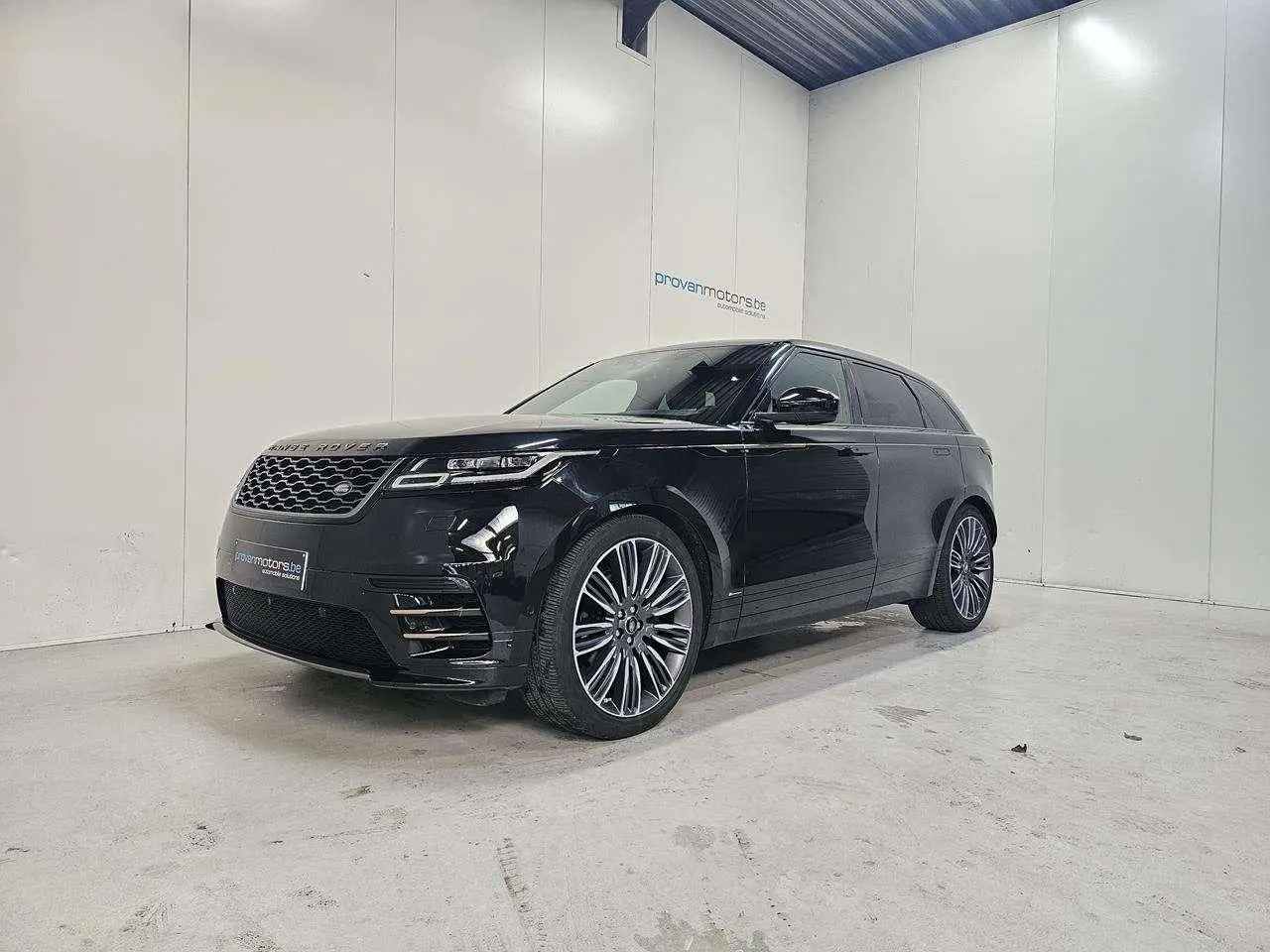 Photo 1 : Land Rover Range Rover Velar 2020 Petrol