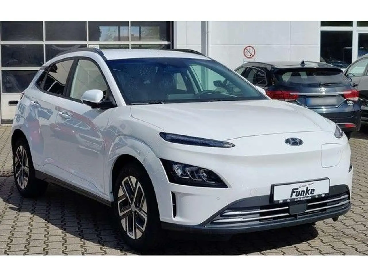 Photo 1 : Hyundai Kona 2024 Electric