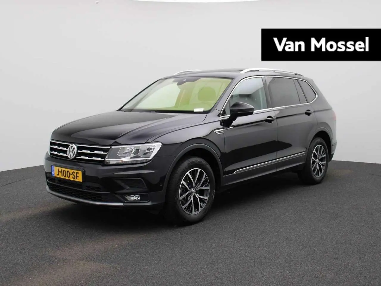 Photo 1 : Volkswagen Tiguan 2020 Petrol