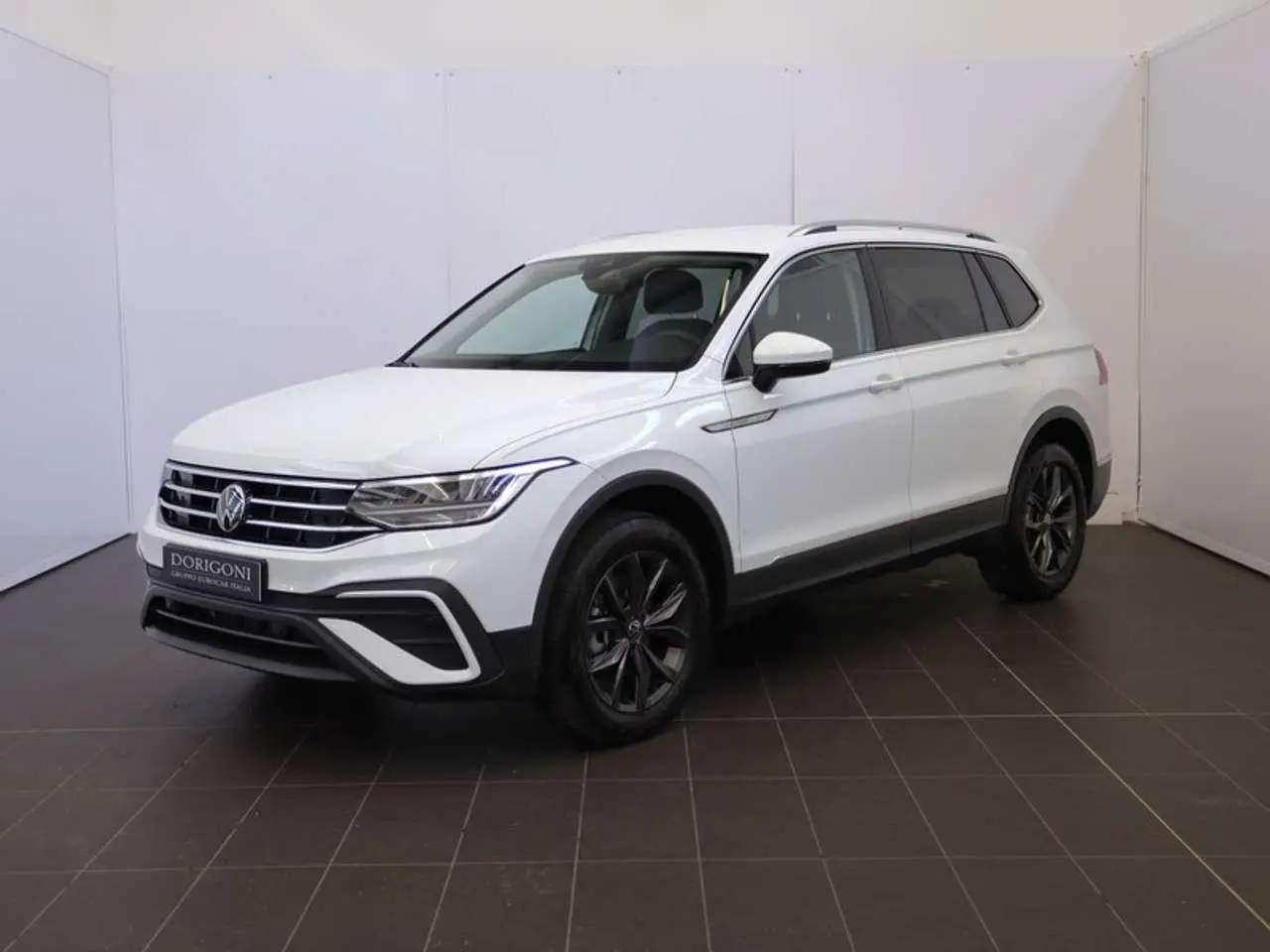 Photo 1 : Volkswagen Tiguan 2024 Diesel