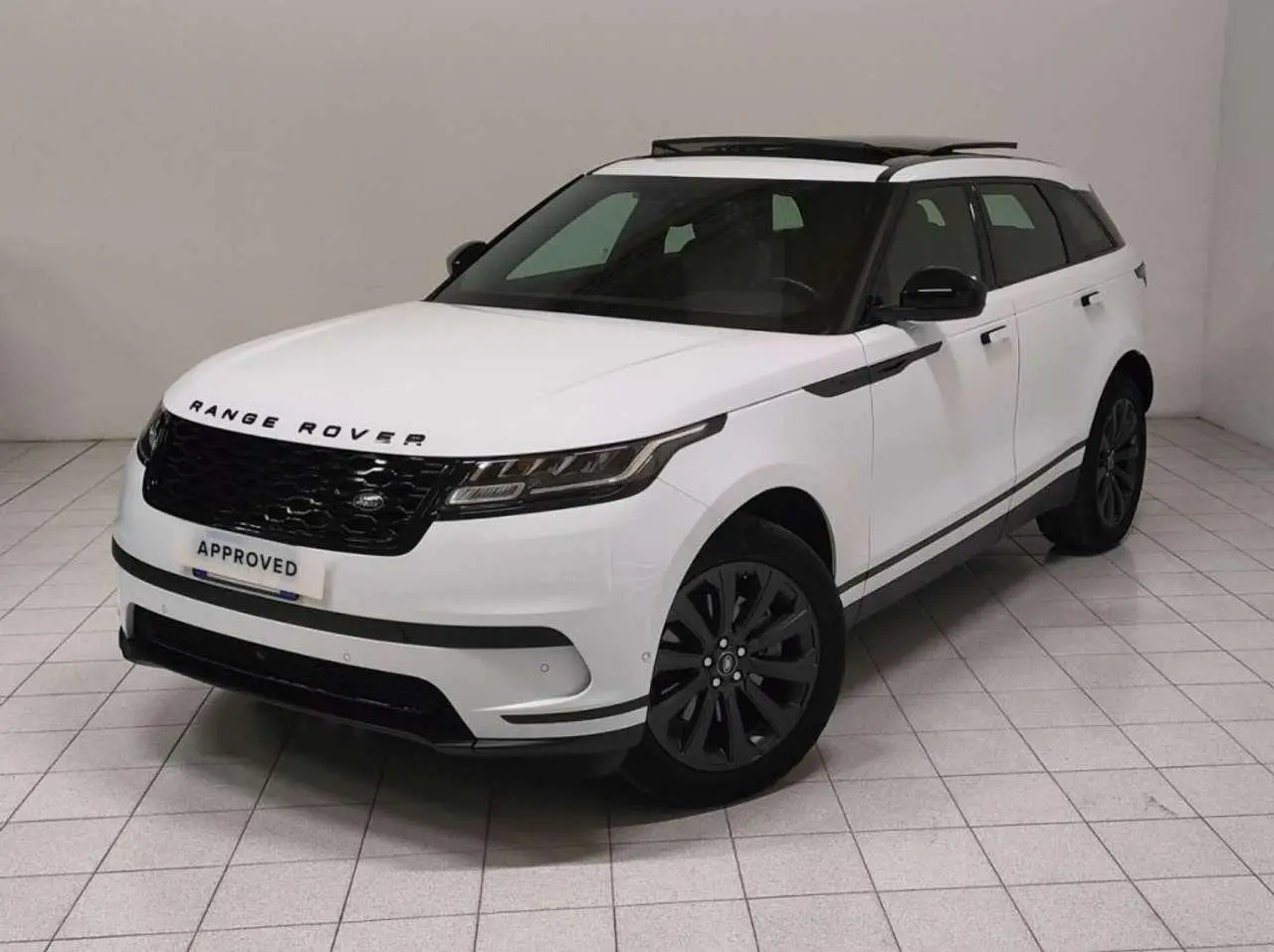 Photo 1 : Land Rover Range Rover Velar 2020 Essence