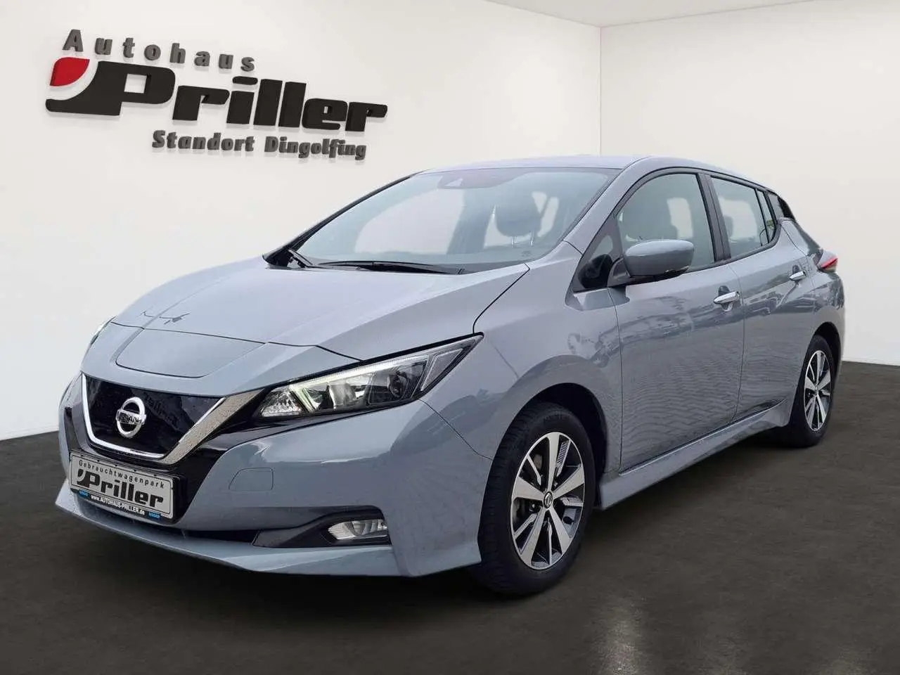 Photo 1 : Nissan Leaf 2021 Electric