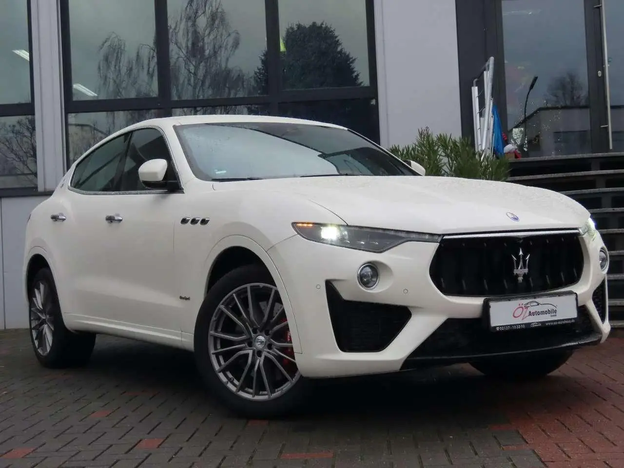 Photo 1 : Maserati Levante 2019 Essence