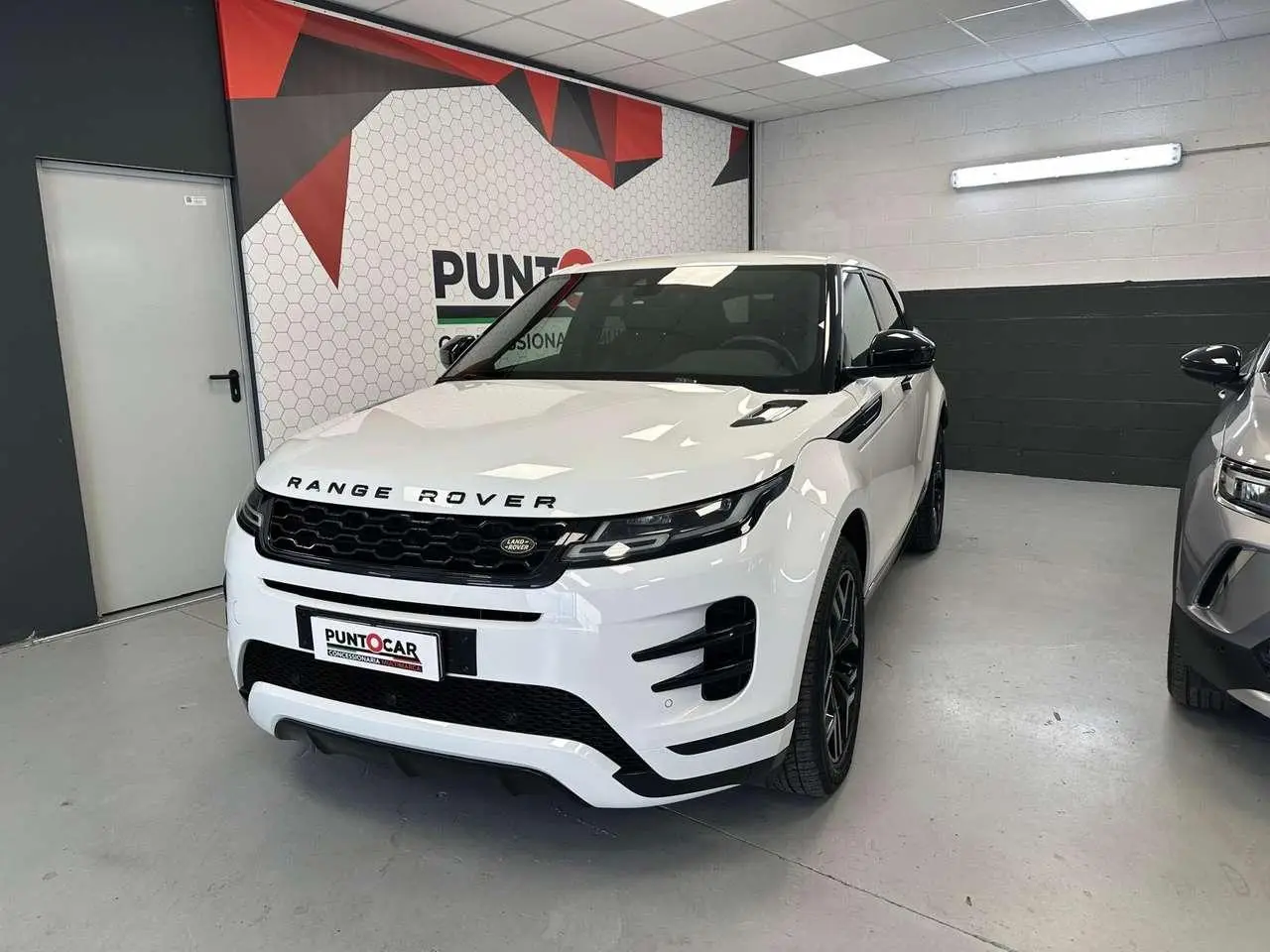 Photo 1 : Land Rover Range Rover Evoque 2019 Diesel