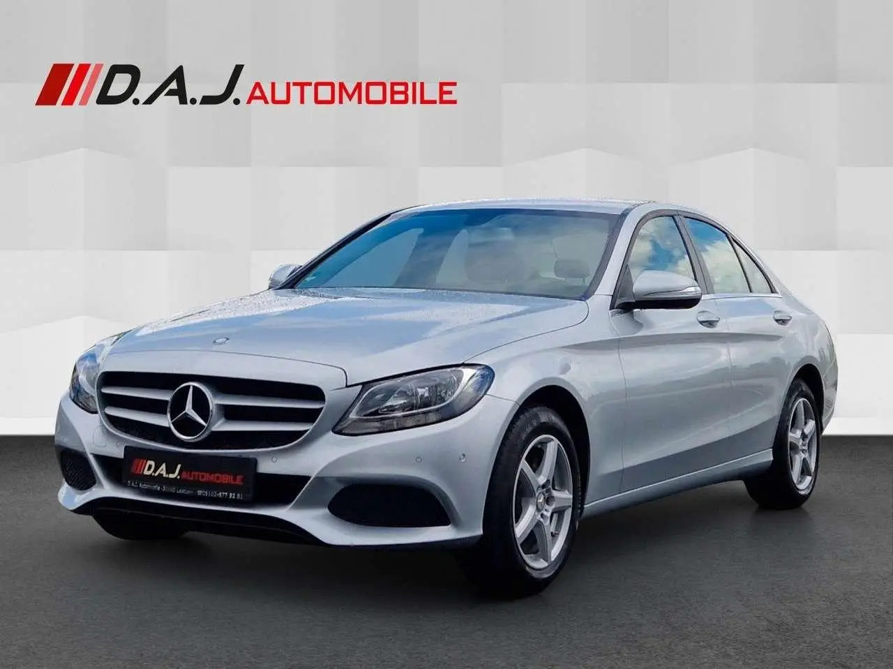 Photo 1 : Mercedes-benz Classe C 2014 Petrol