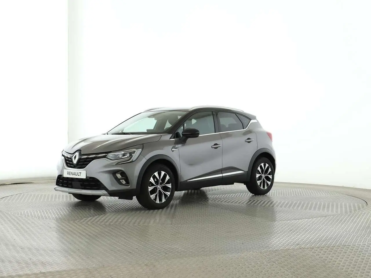 Photo 1 : Renault Captur 2023 Essence