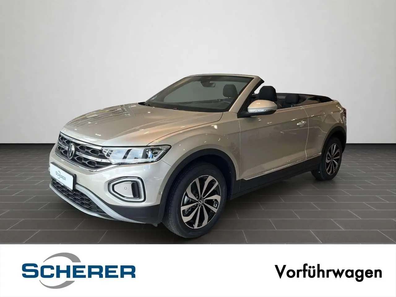 Photo 1 : Volkswagen T-roc 2024 Essence