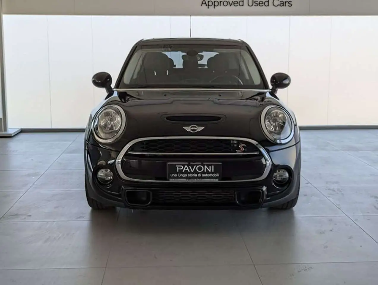 Photo 1 : Mini Cooper 2017 Diesel