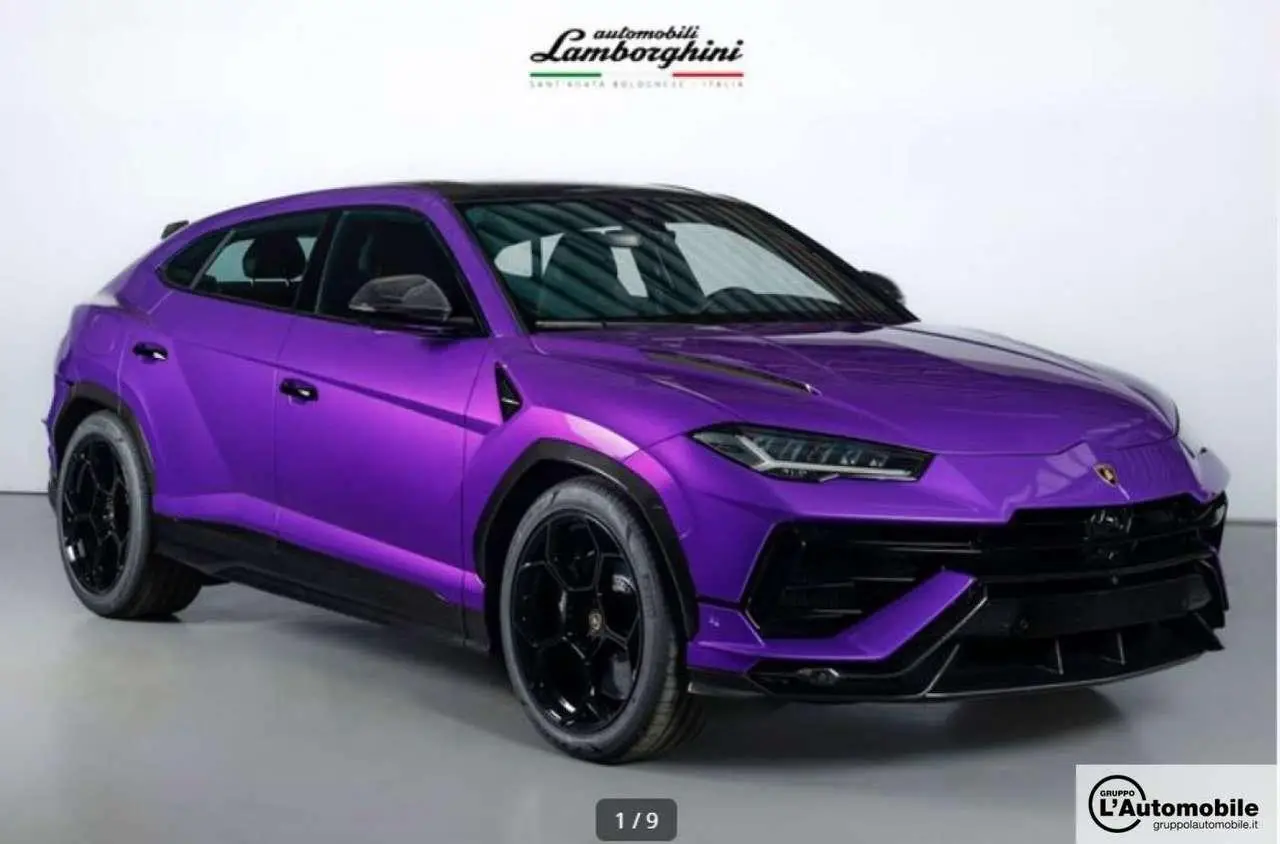 Photo 1 : Lamborghini Urus 2024 Essence