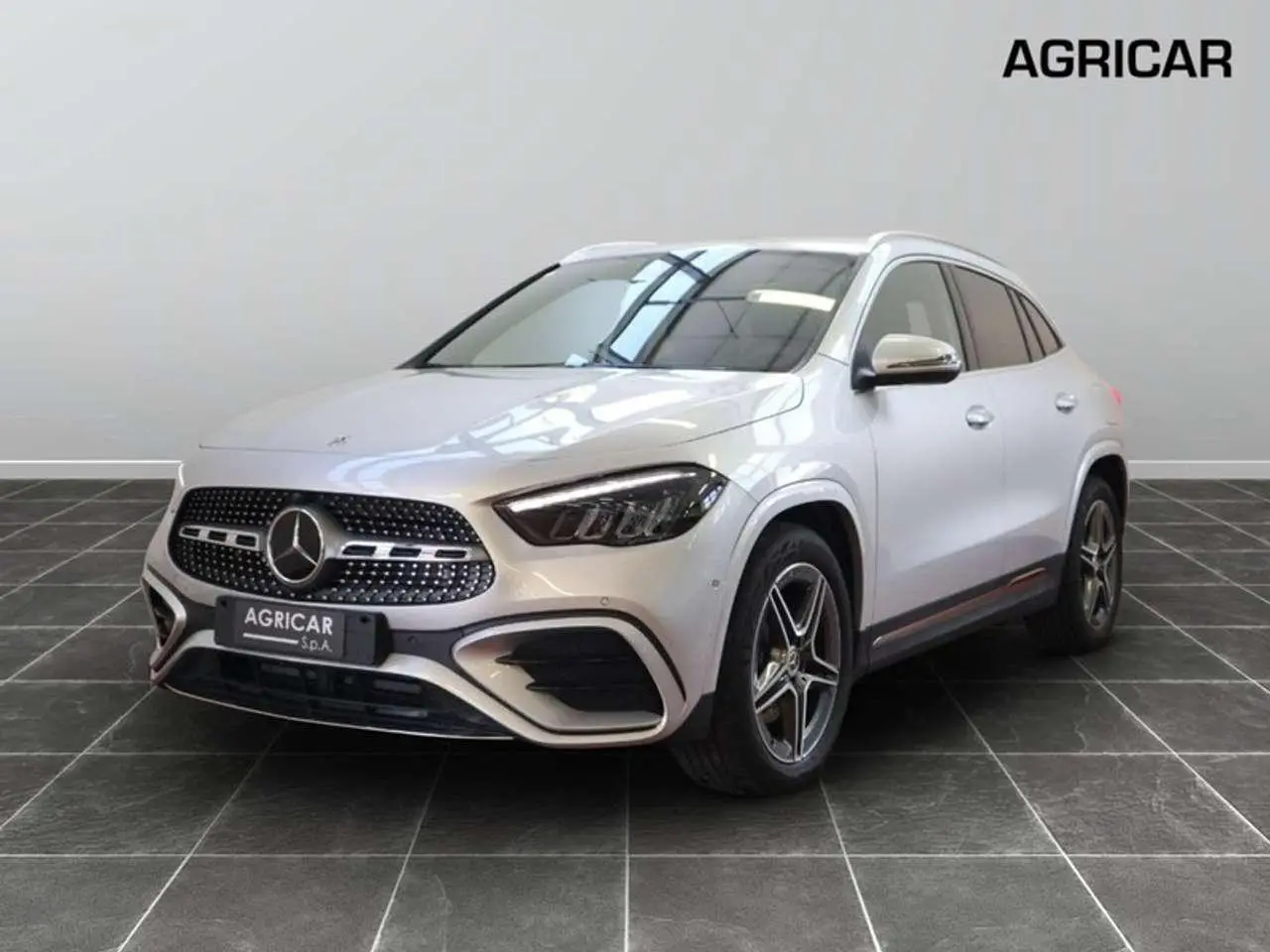 Photo 1 : Mercedes-benz Classe Gla 2024 Diesel