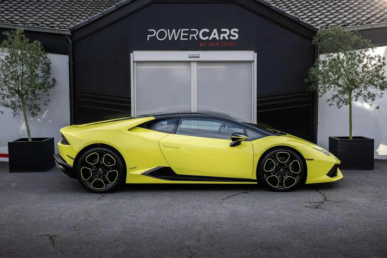 Photo 1 : Lamborghini Huracan 2017 Petrol