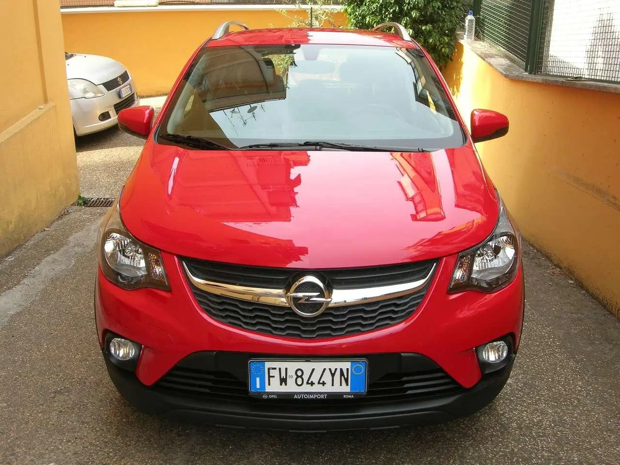 Photo 1 : Opel Karl 2019 Petrol