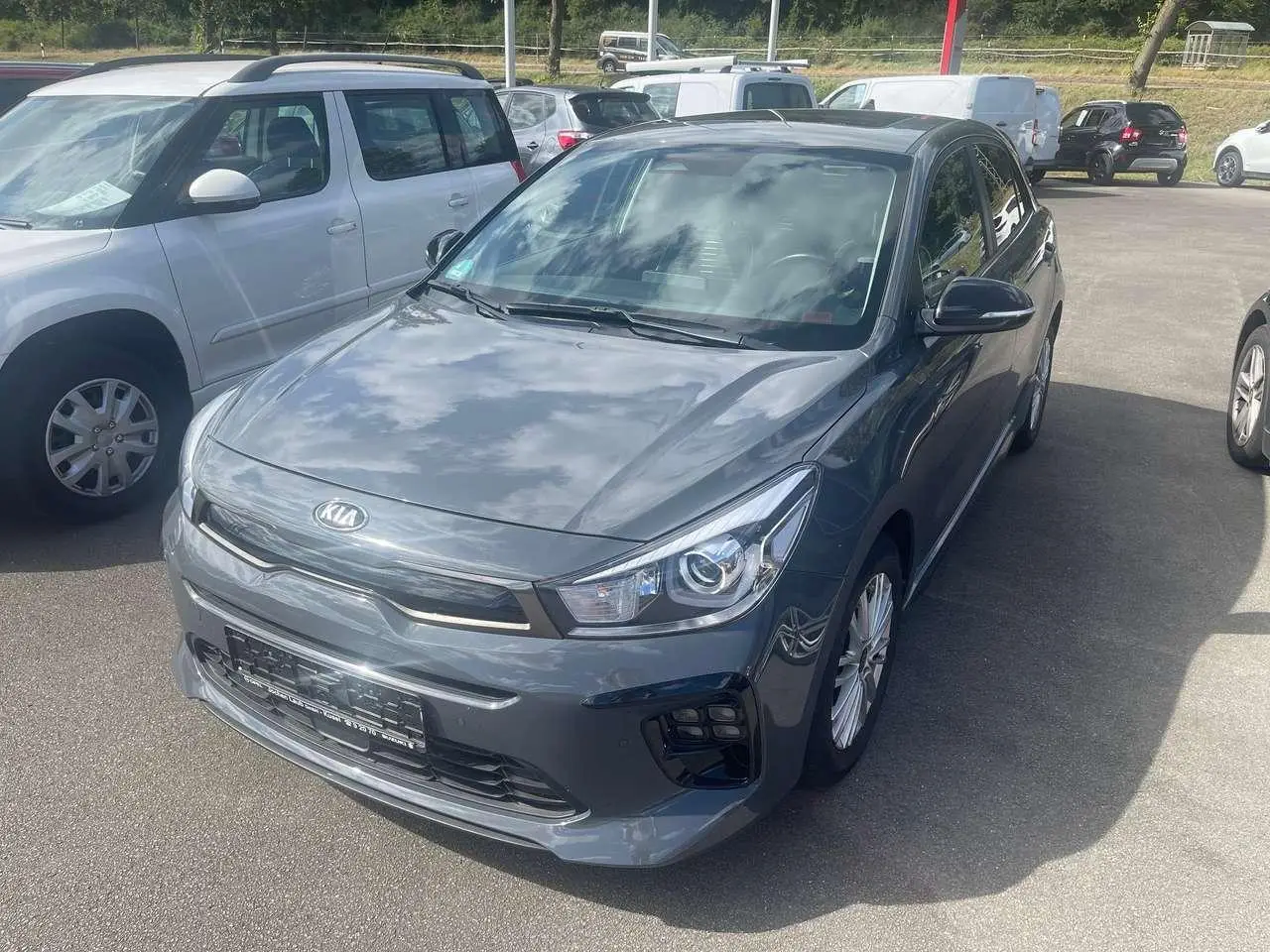 Photo 1 : Kia Rio 2020 Petrol