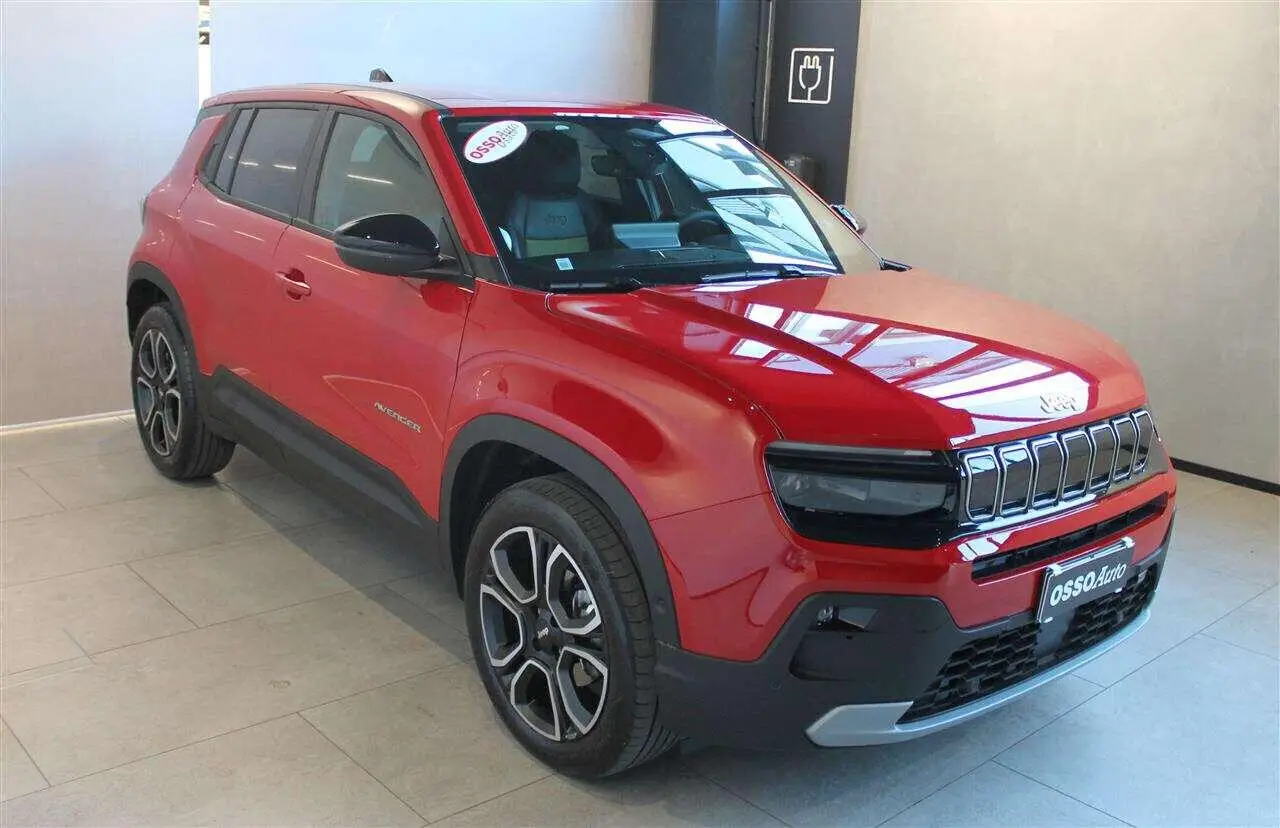 Photo 1 : Jeep Avenger 2023 Petrol