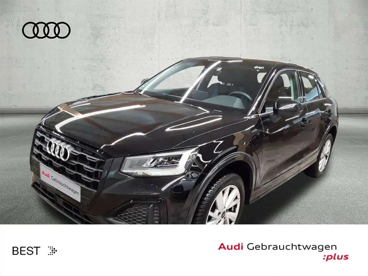 Photo 1 : Audi Q2 2024 Petrol