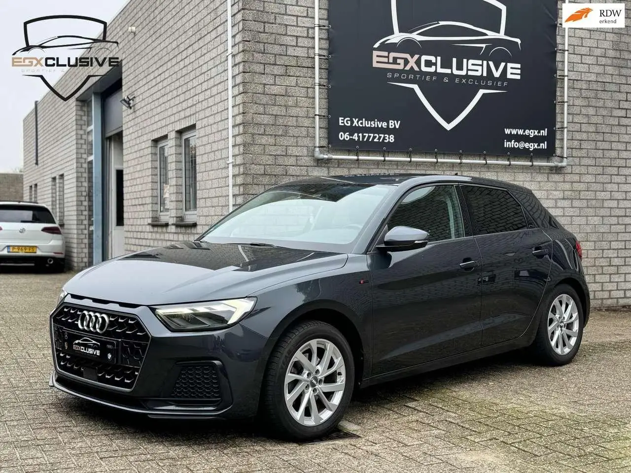 Photo 1 : Audi A1 2019 Essence