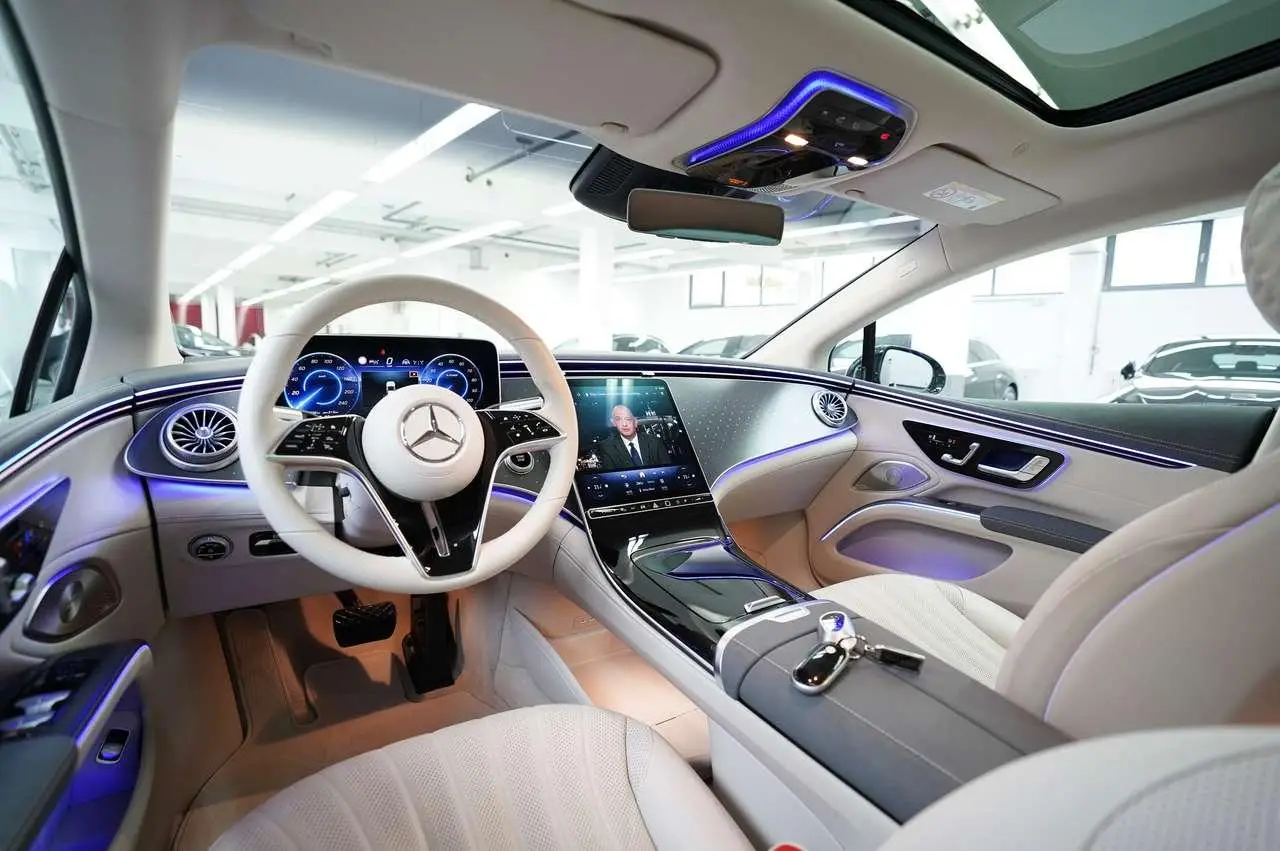 Photo 1 : Mercedes-benz Eqs 2022 Electric