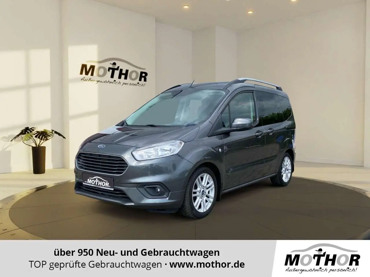 Photo 1 : Ford Tourneo 2019 Petrol