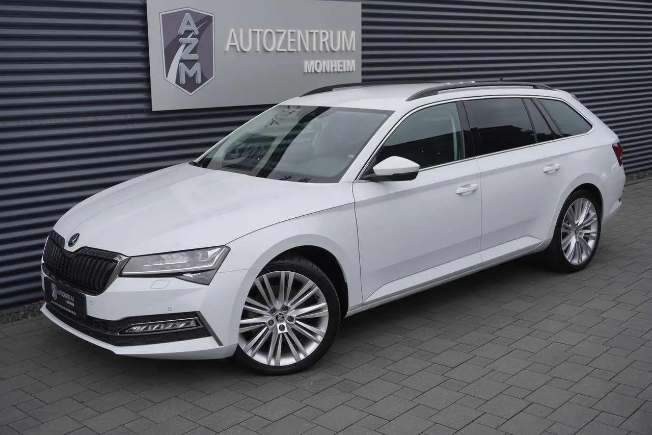 Photo 1 : Skoda Superb 2020 Hybrid