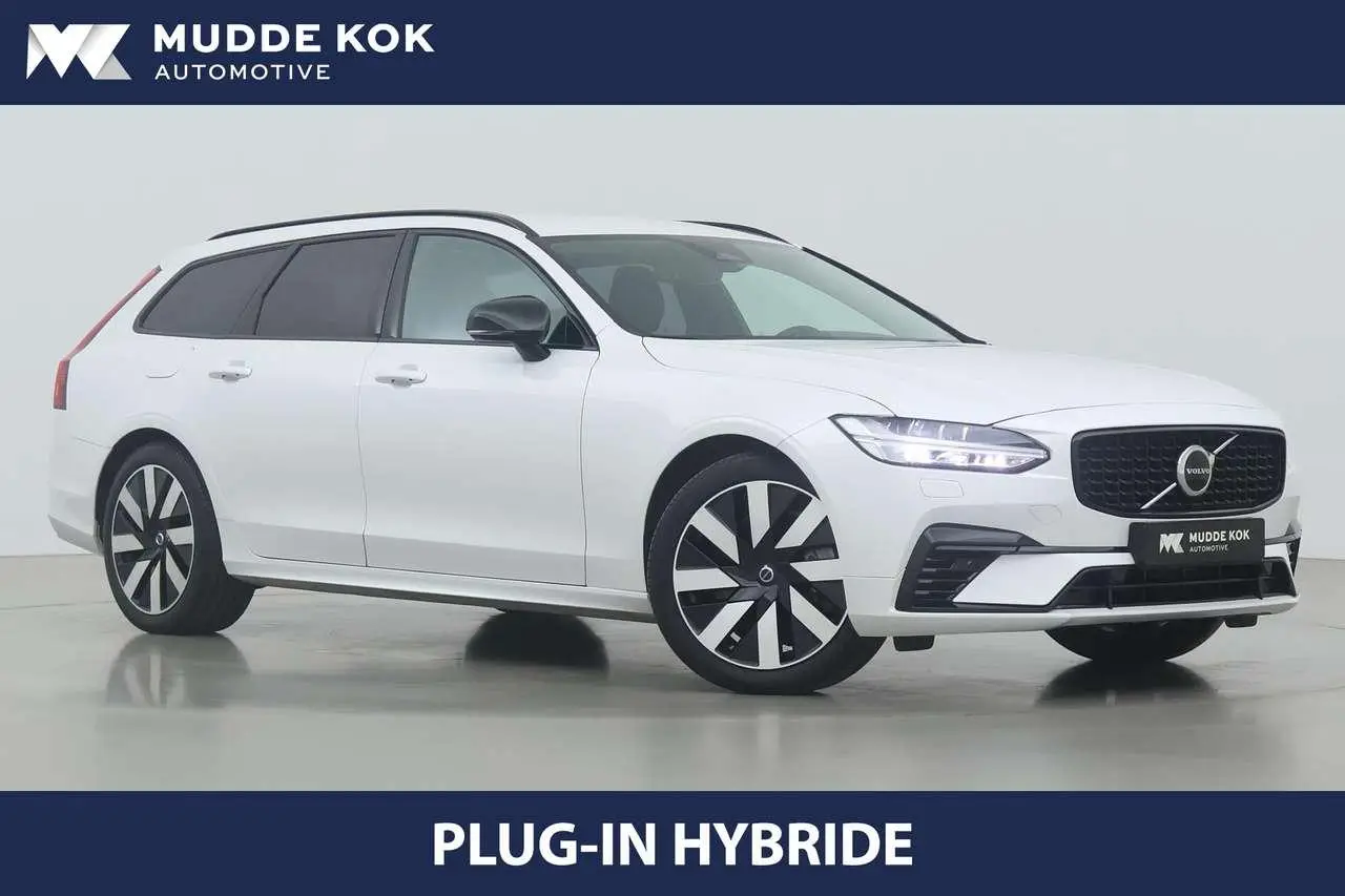 Photo 1 : Volvo V90 2024 Hybrid