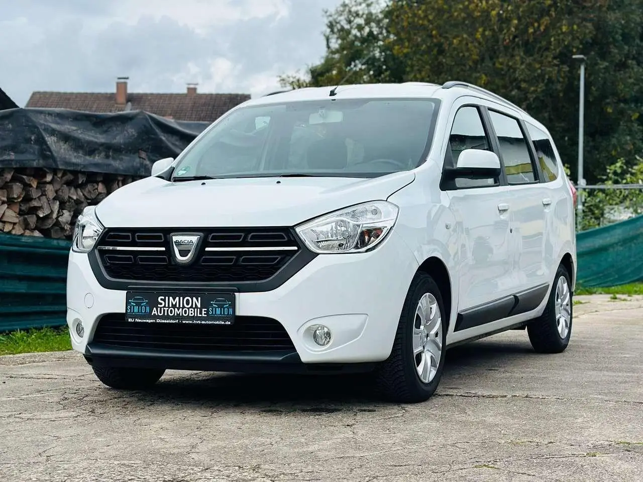 Photo 1 : Dacia Lodgy 2017 Petrol