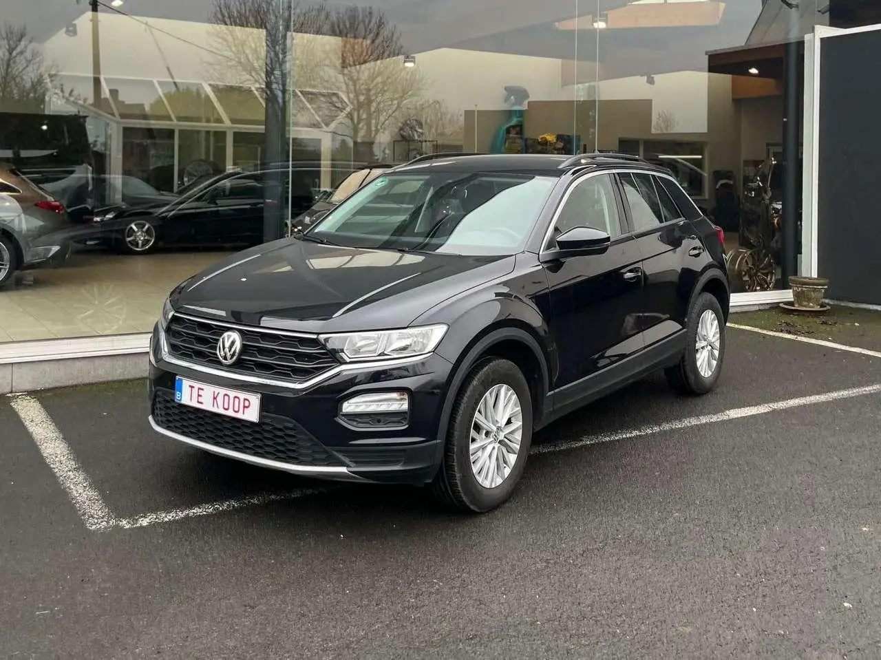 Photo 1 : Volkswagen T-roc 2020 Essence