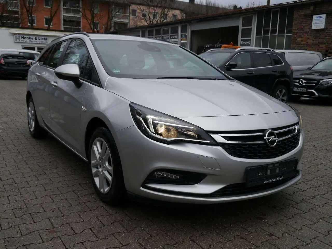 Photo 1 : Opel Astra 2019 Diesel