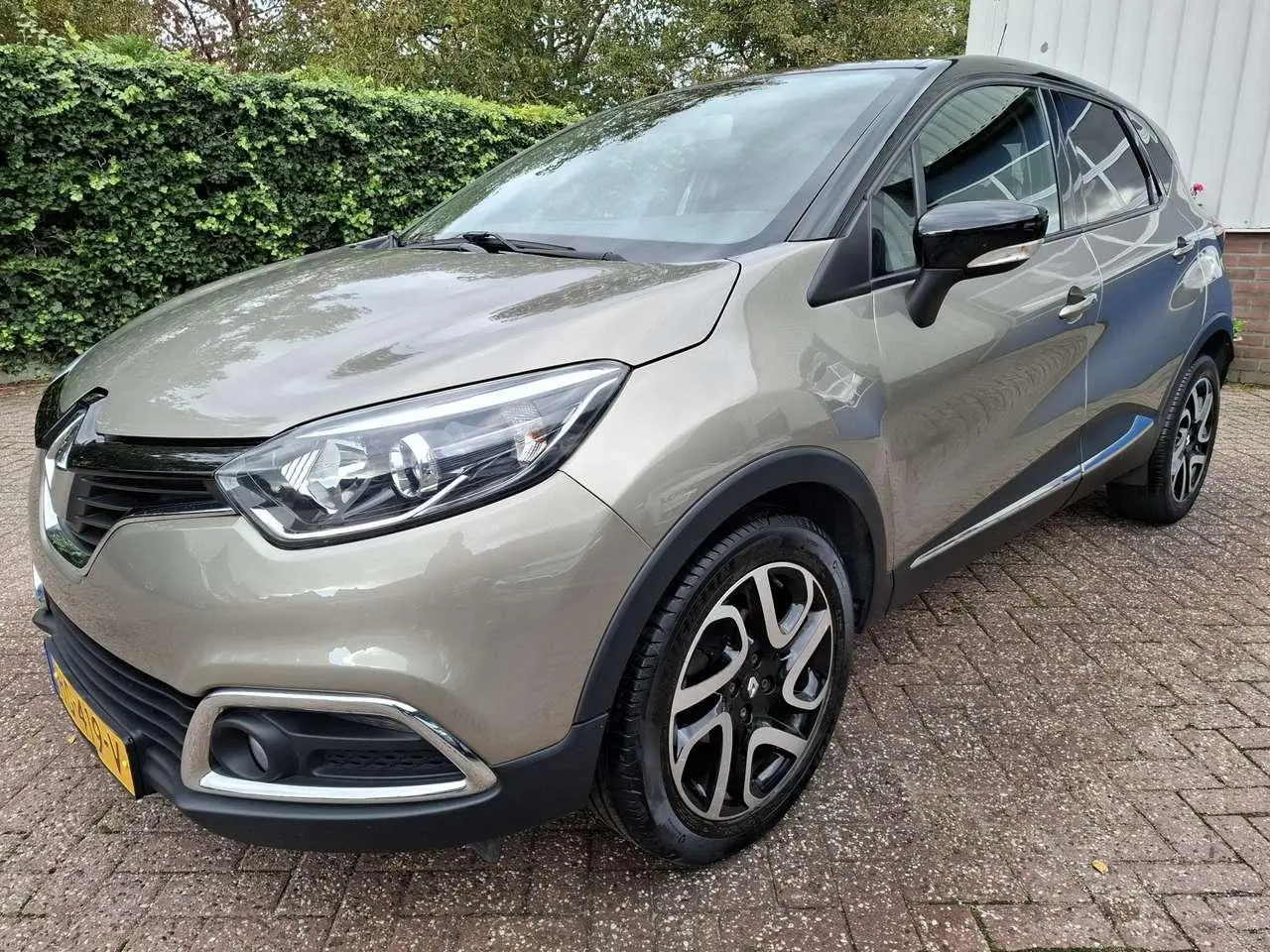 Photo 1 : Renault Captur 2015 Essence