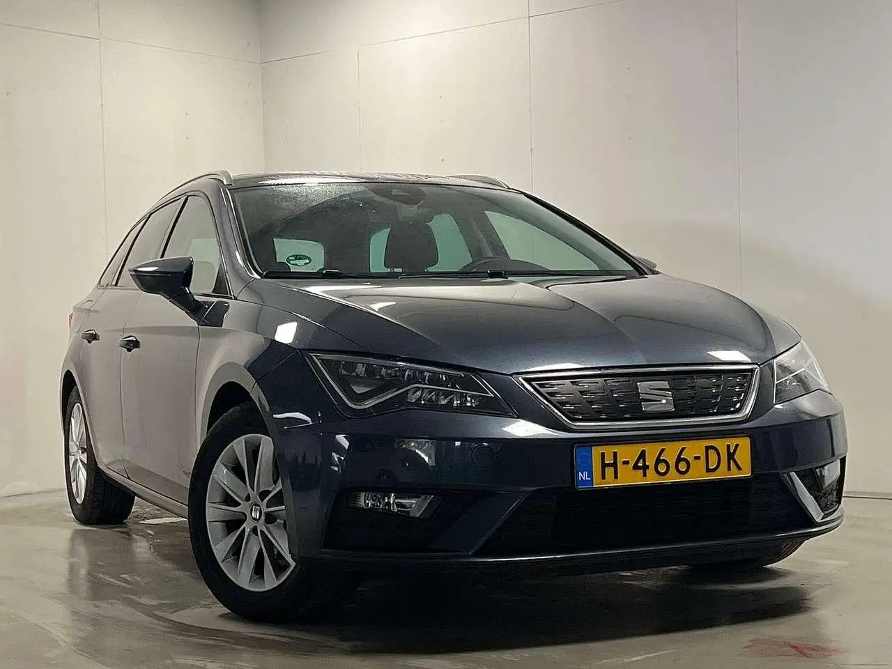 Photo 1 : Seat Leon 2020 Essence