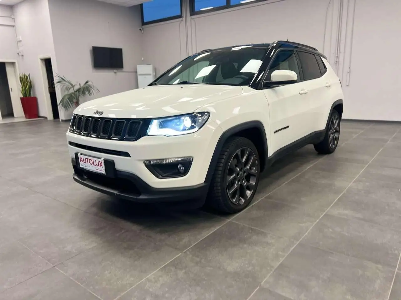 Photo 1 : Jeep Compass 2019 Diesel